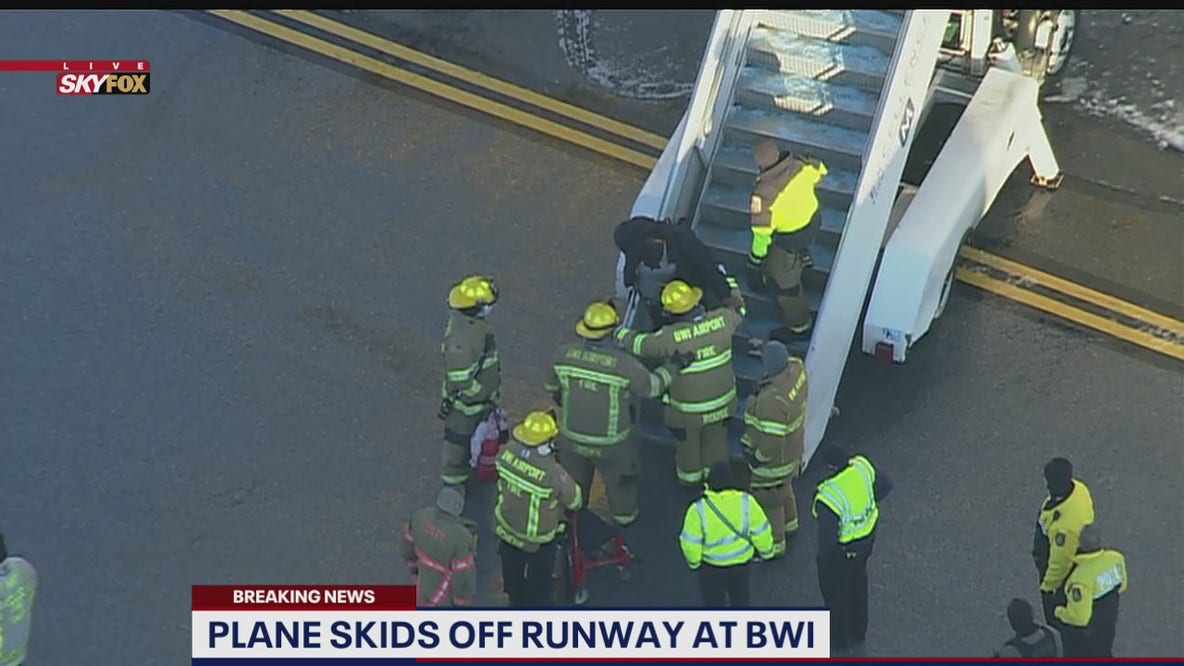 Plane skids off icy taxiway after landing at BWI Marshall Airport